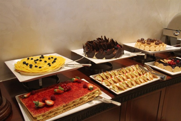 Le Ciel Sunday Brunch